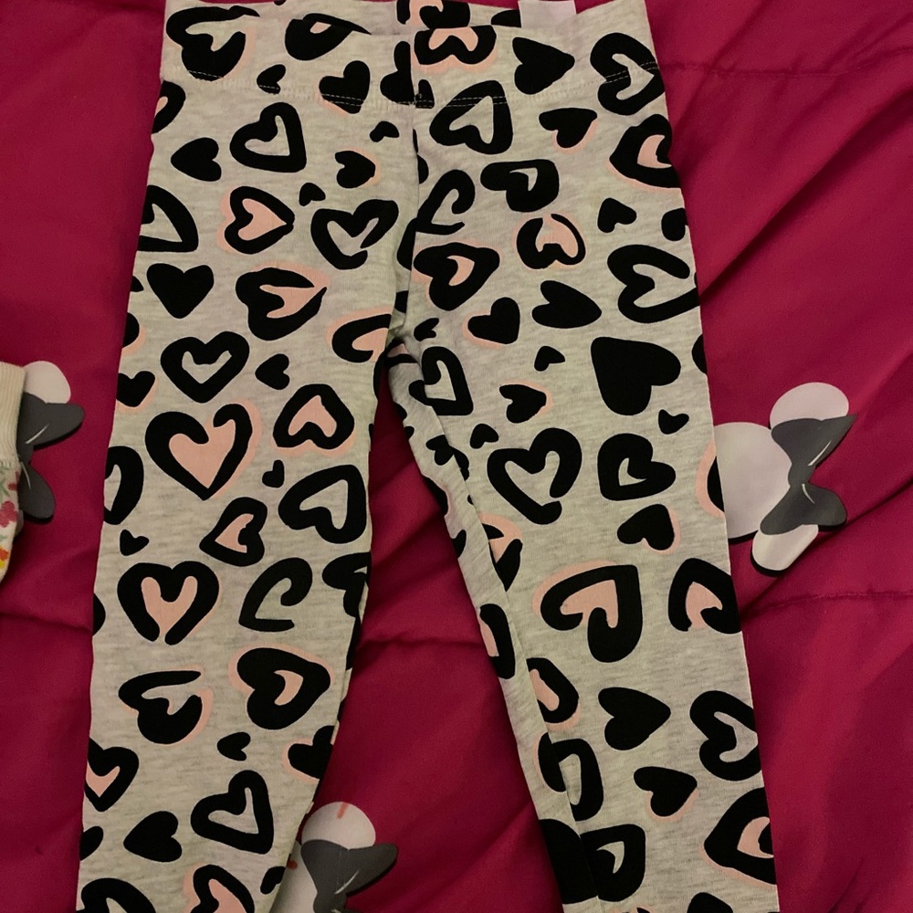 Cheetah print leggings